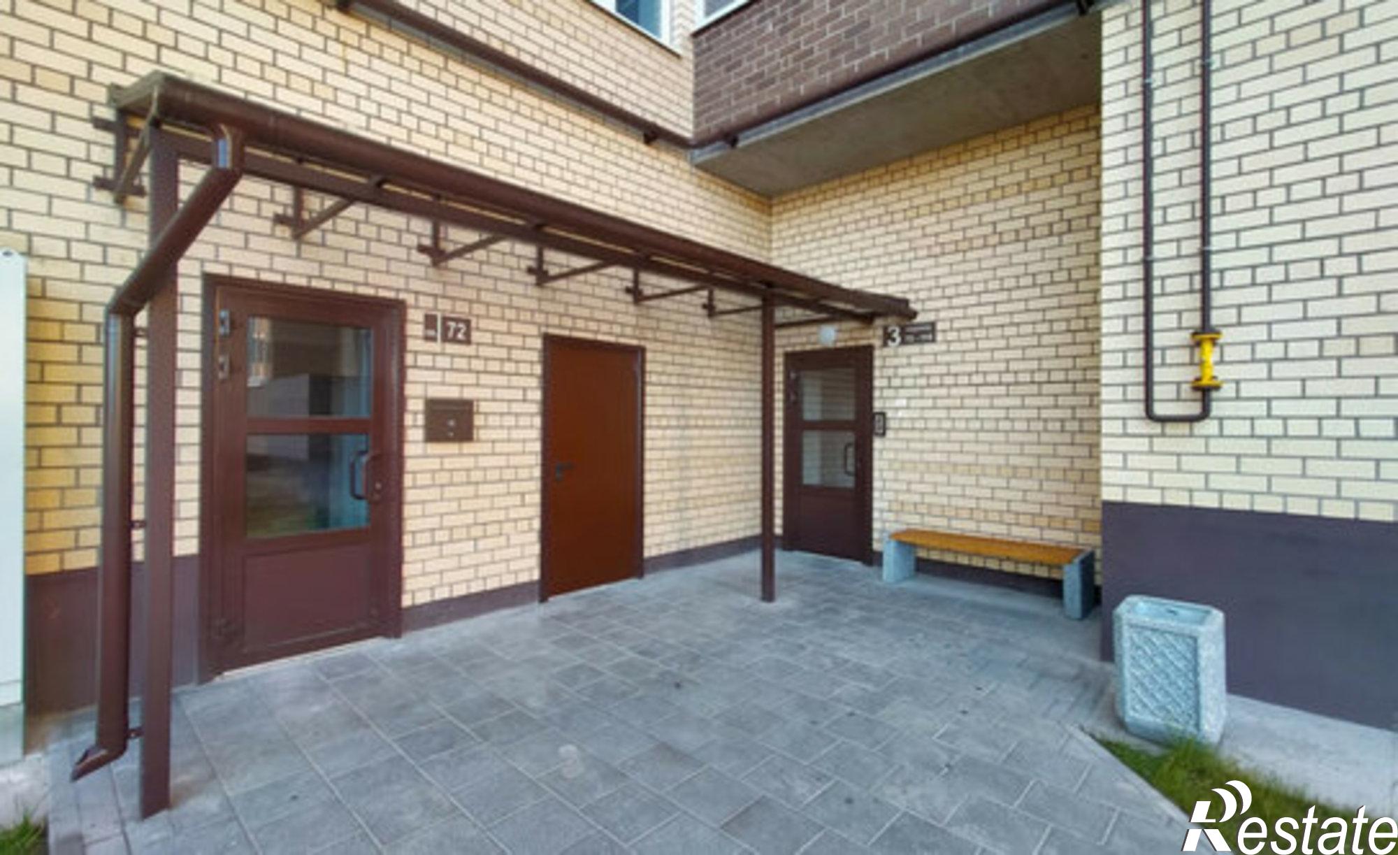 Купить квартиру за 4 700 000 рублей на ул Кочетова, 24 1