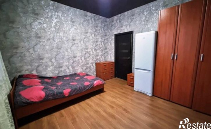 3-комн квартира Великий Новгород, район Софийская сторона, Козьмодемьянская улица, 7