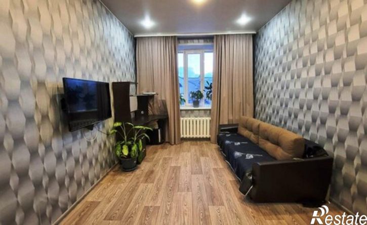 3-комн квартира Великий Новгород, район Софийская сторона, Козьмодемьянская улица, 7