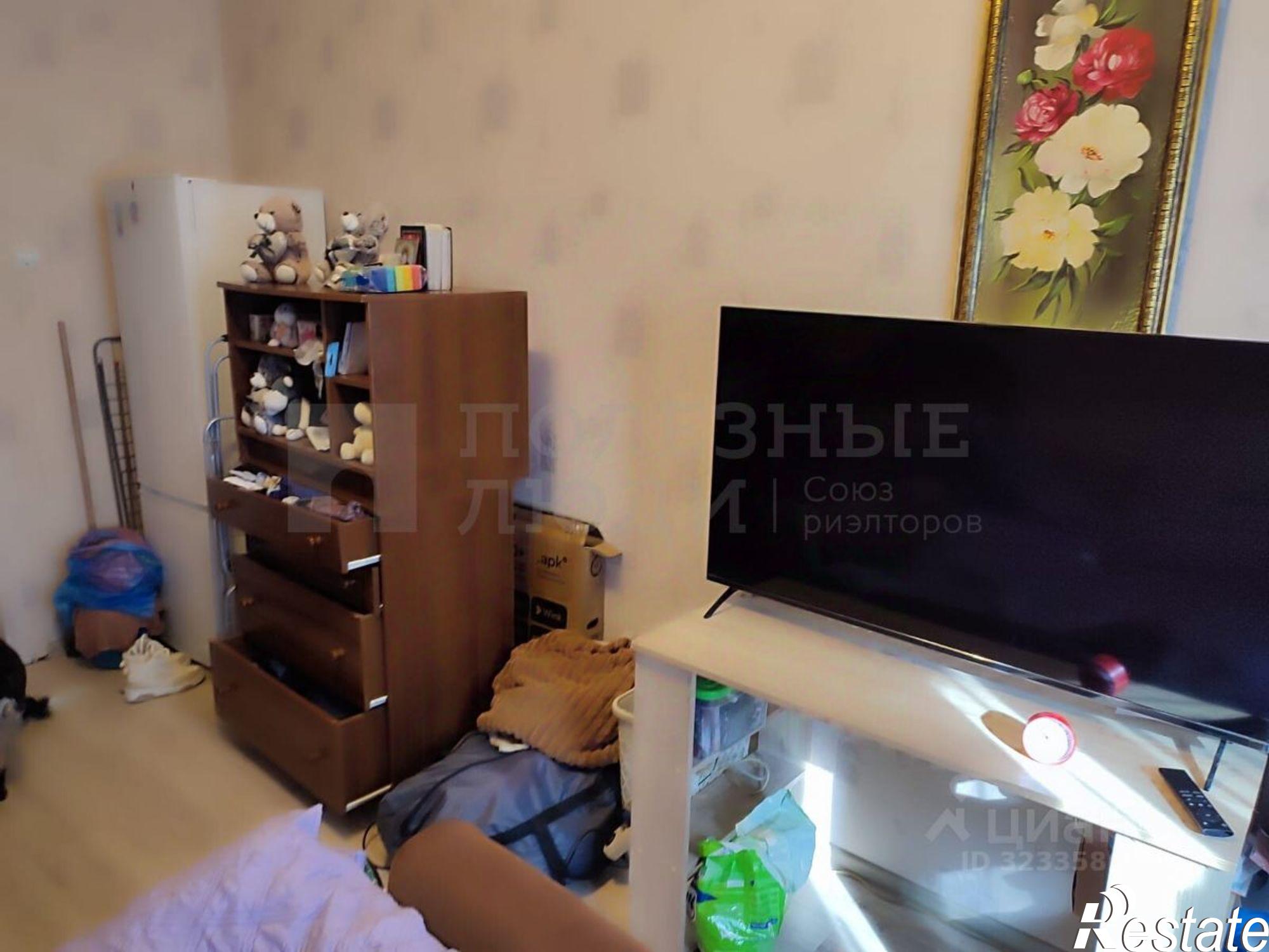 Купить комнату за 1 300 000 рублей на Большая Московская улица, 33