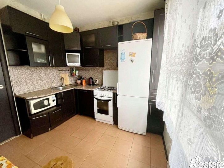 2-комн квартира ул Кочетова, 2,  д. 2