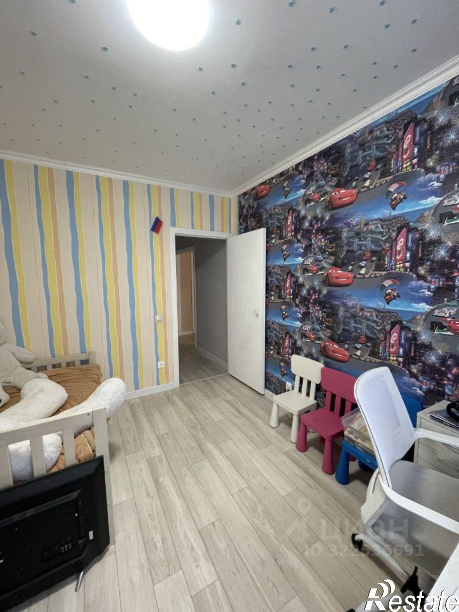 Купить квартиру за 8 000 000 рублей на ул Якова Павлова, 7 1