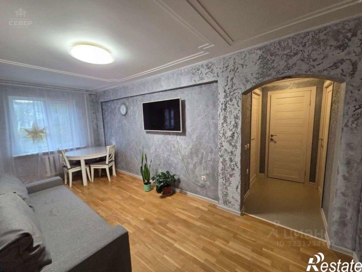 3-комн квартира Октябрьская улица, 10 к3,  д. 10 к3