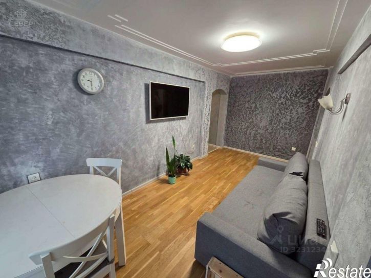 3-комн квартира Октябрьская улица, 10 к3,  д. 10 к3