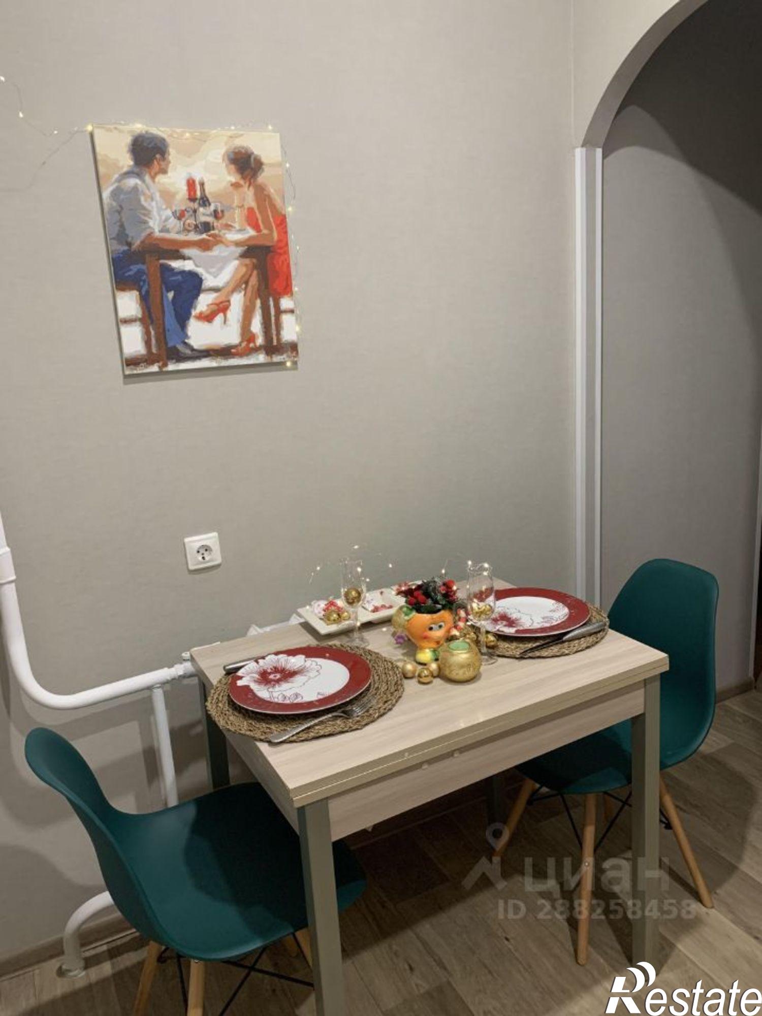 Сдать квартиру за 40 000 рублей на улица Кочетова, 8 к1