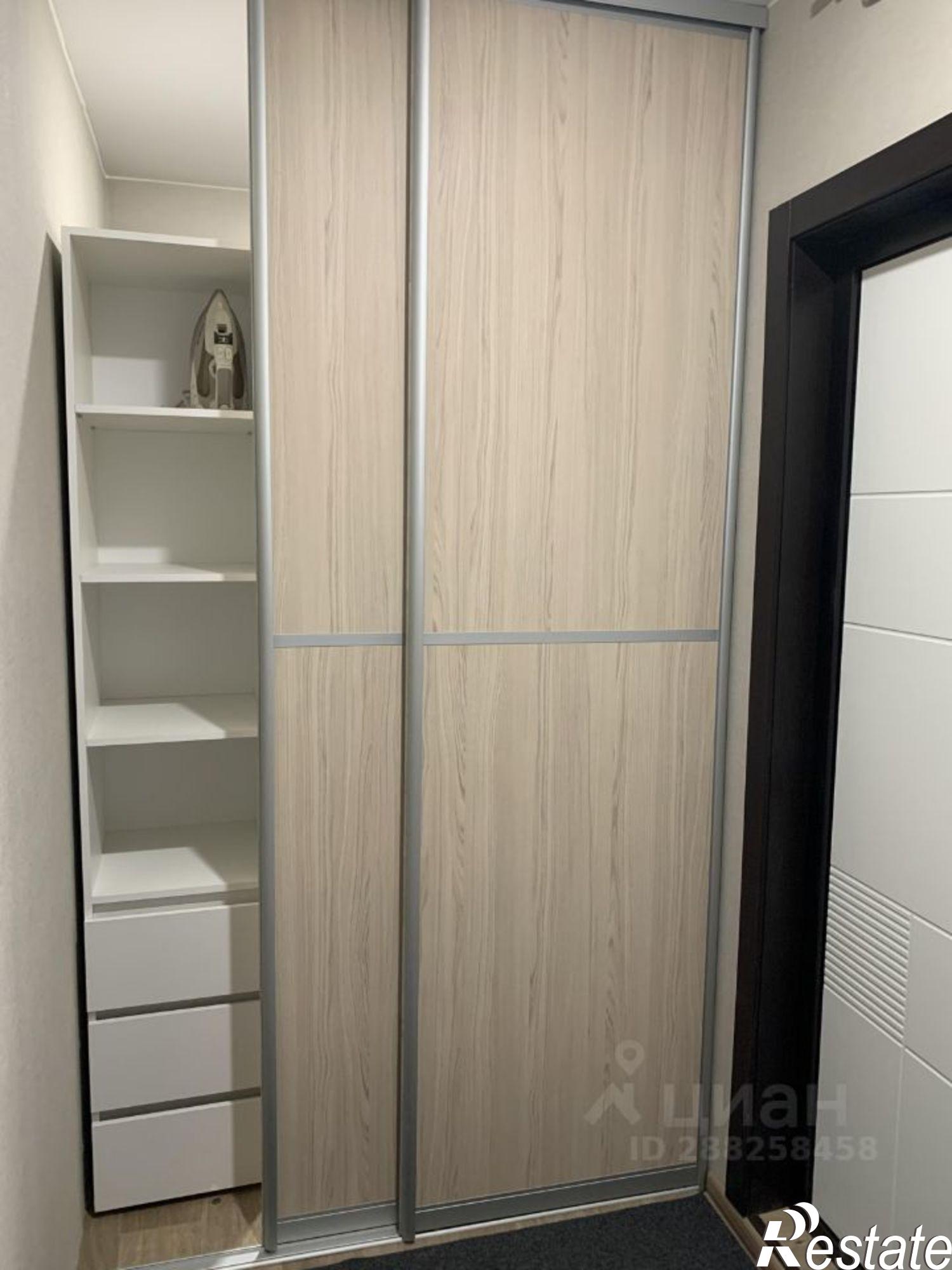 Сдать квартиру за 40 000 рублей на улица Кочетова, 8 к1