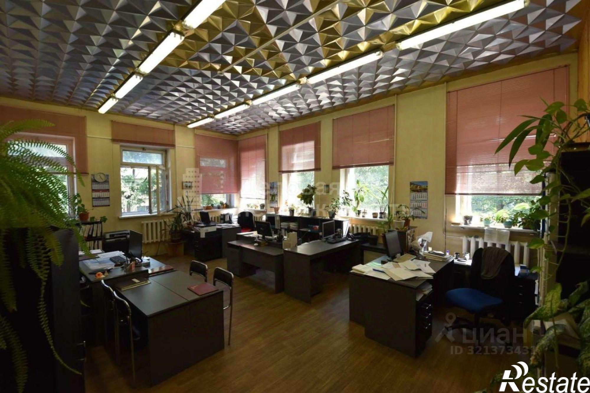 Сдать офис, помещение под офис за 41 667 рублей на Черемнова-Конюхова улица, 12