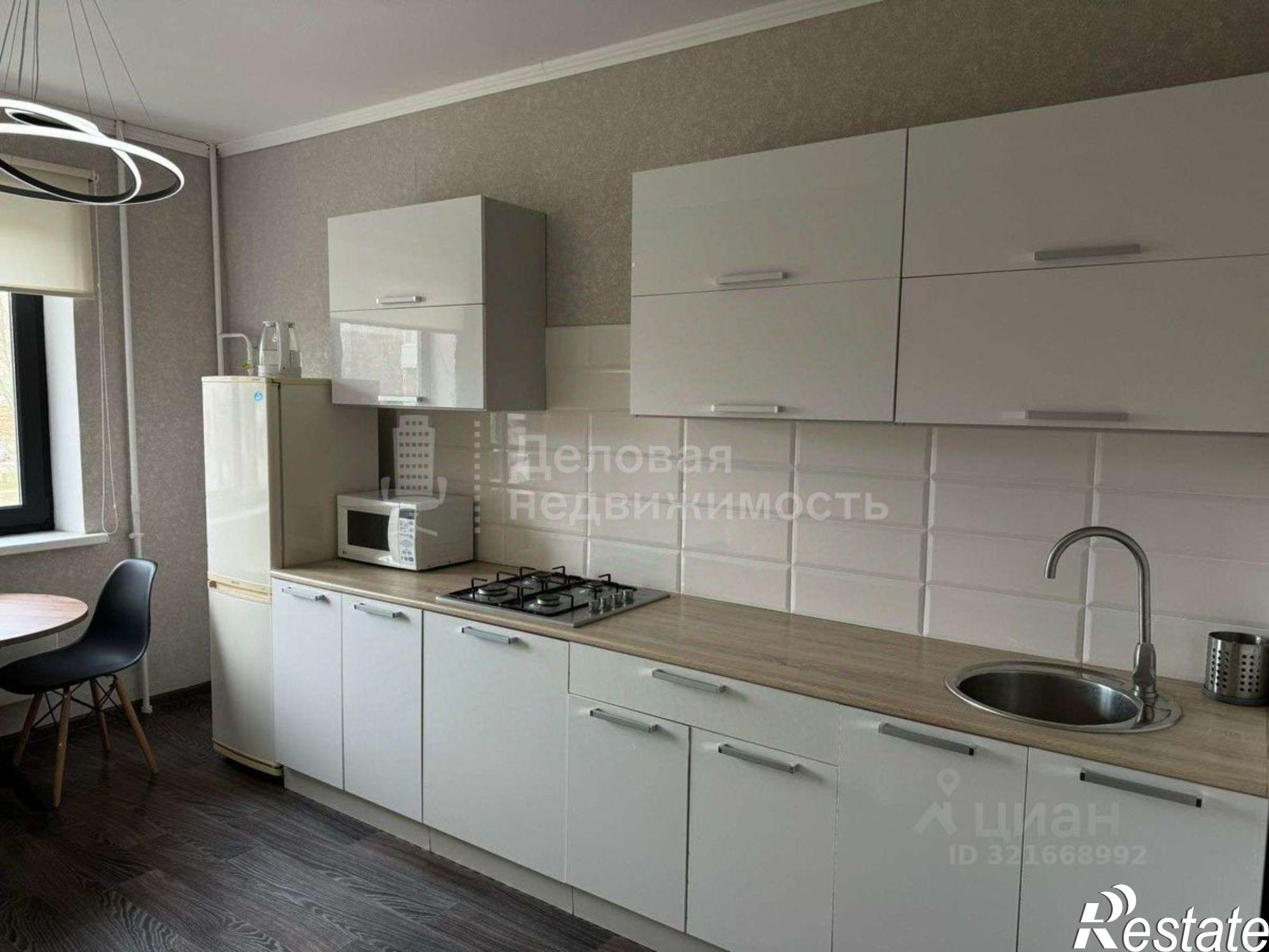 Сдать квартиру за 35 000 рублей на ул Шелонская, 1