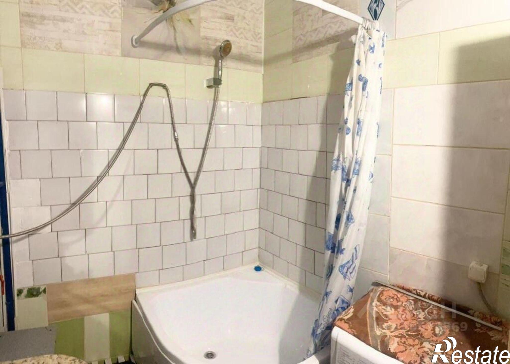 Купить комнату за 650 000 рублей на ул Щусева, 12 3