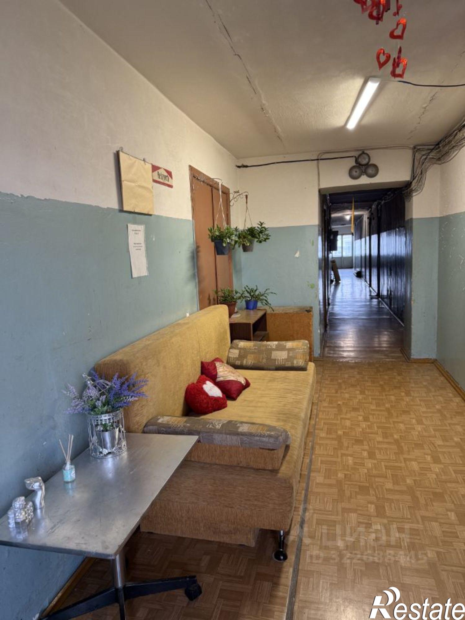 Купить комнату за 650 000 рублей на ул Космонавтов, 24