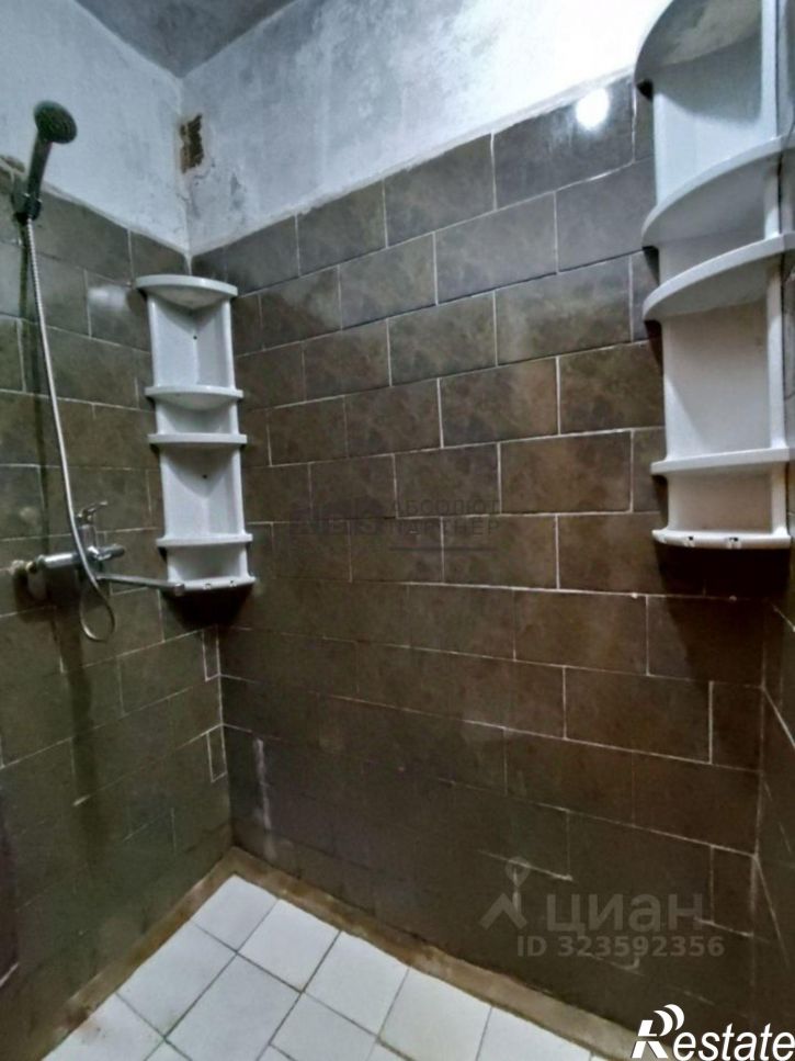 Комната ул Космонавтов, 24,  д. 24