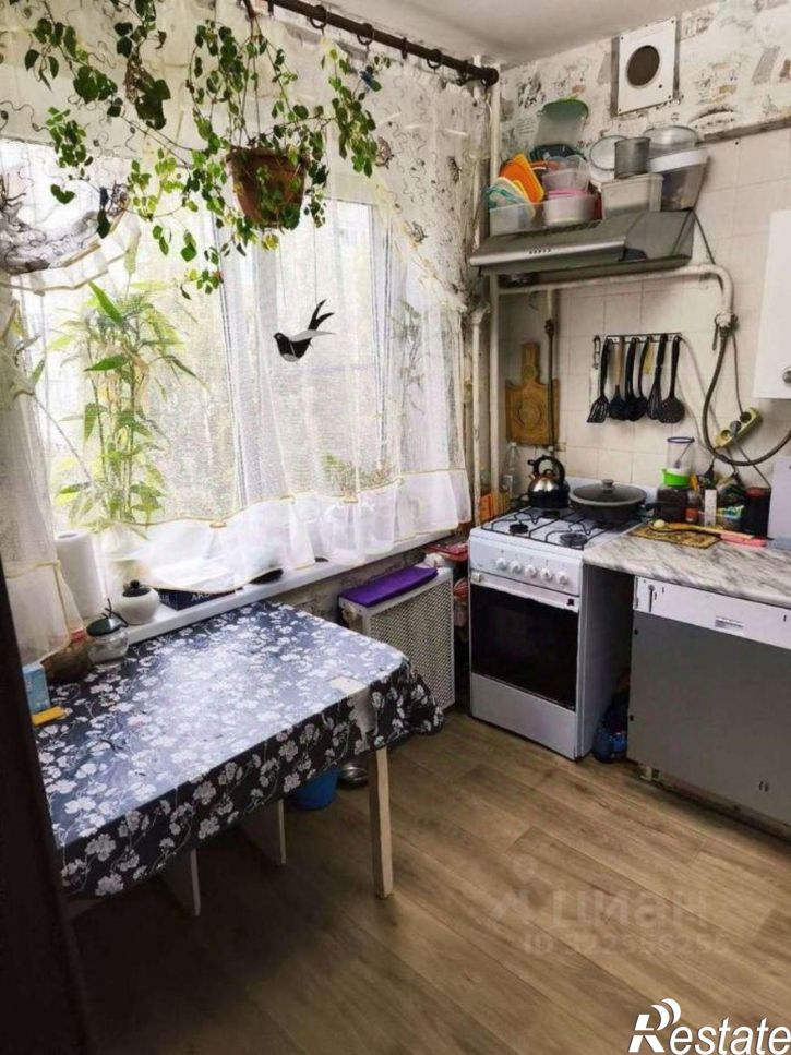 3-комн квартира пр-кт Александра Корсунова, 40 2,  д. 40 2,  к. 2