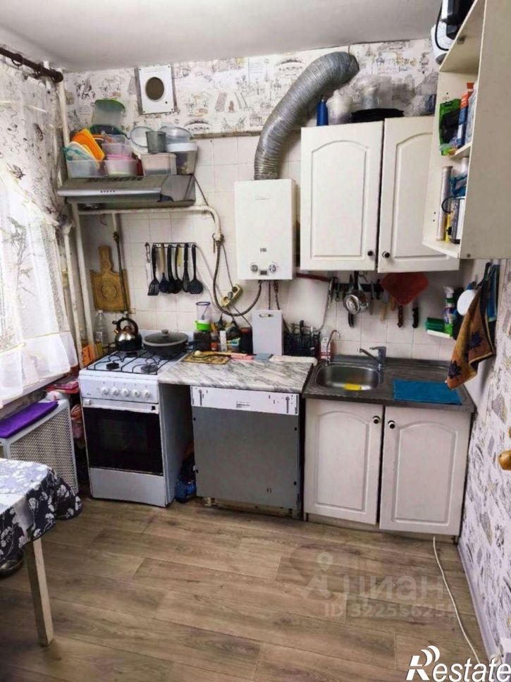 3-комн квартира пр-кт Александра Корсунова, 40 2,  д. 40 2,  к. 2