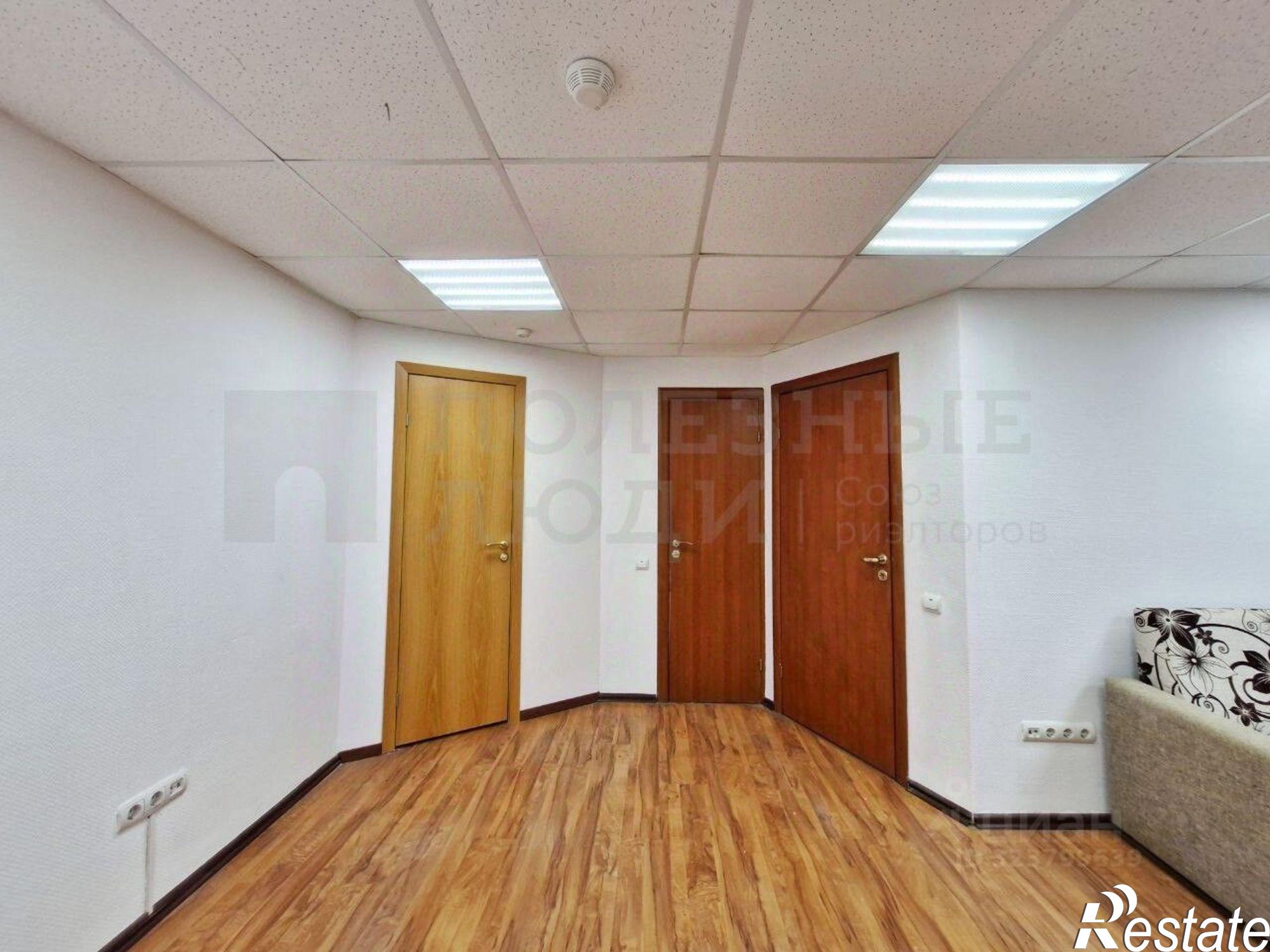 Сдать офис, помещение под офис за 44 890 рублей на Десятинная улица, 14