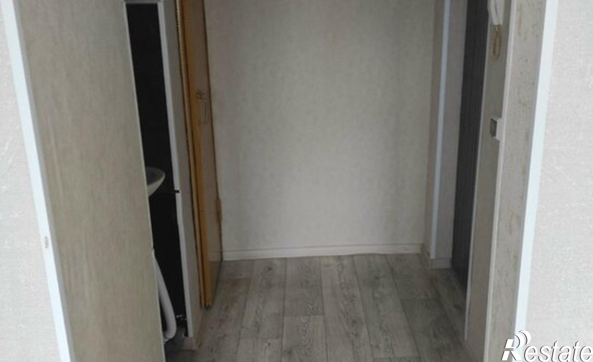 Купить квартиру за 1 870 000 рублей на ул Попова, 6 2