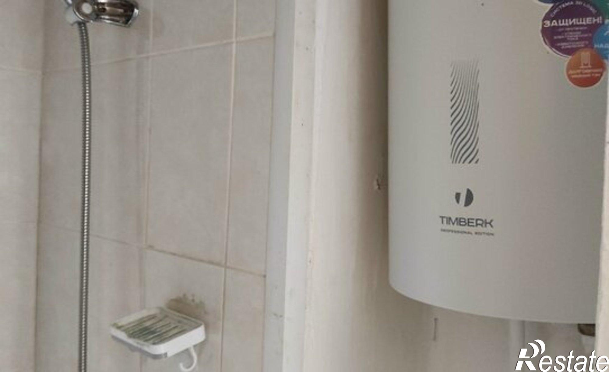 Купить квартиру за 1 870 000 рублей на ул Попова, 6 2