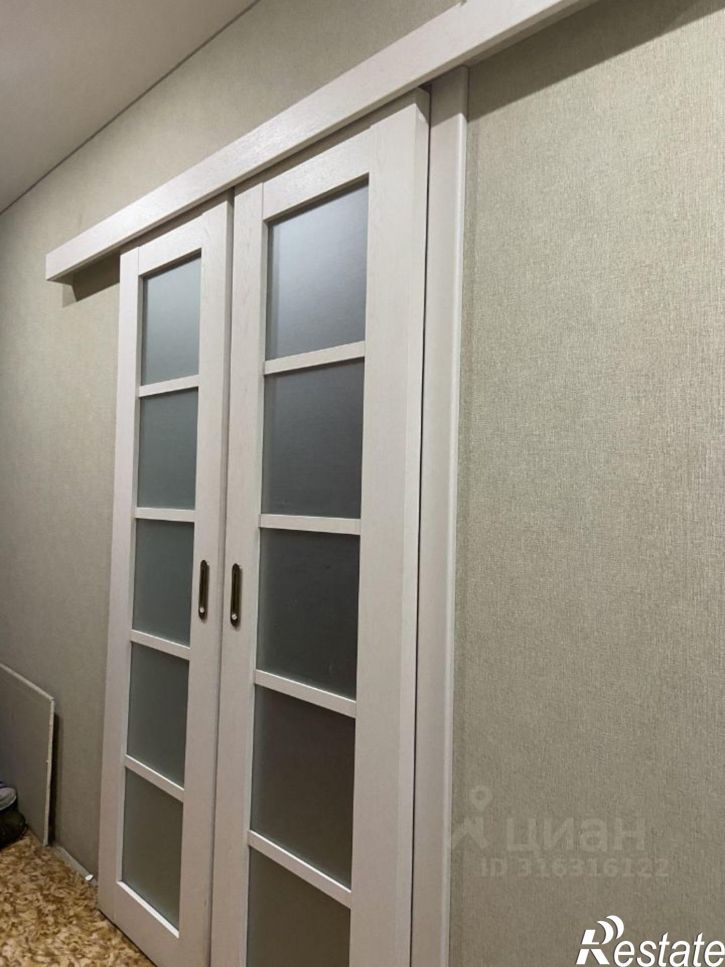 2-комн квартира пр-кт Александра Корсунова, 38 7,  д. 38 7,  к. 7