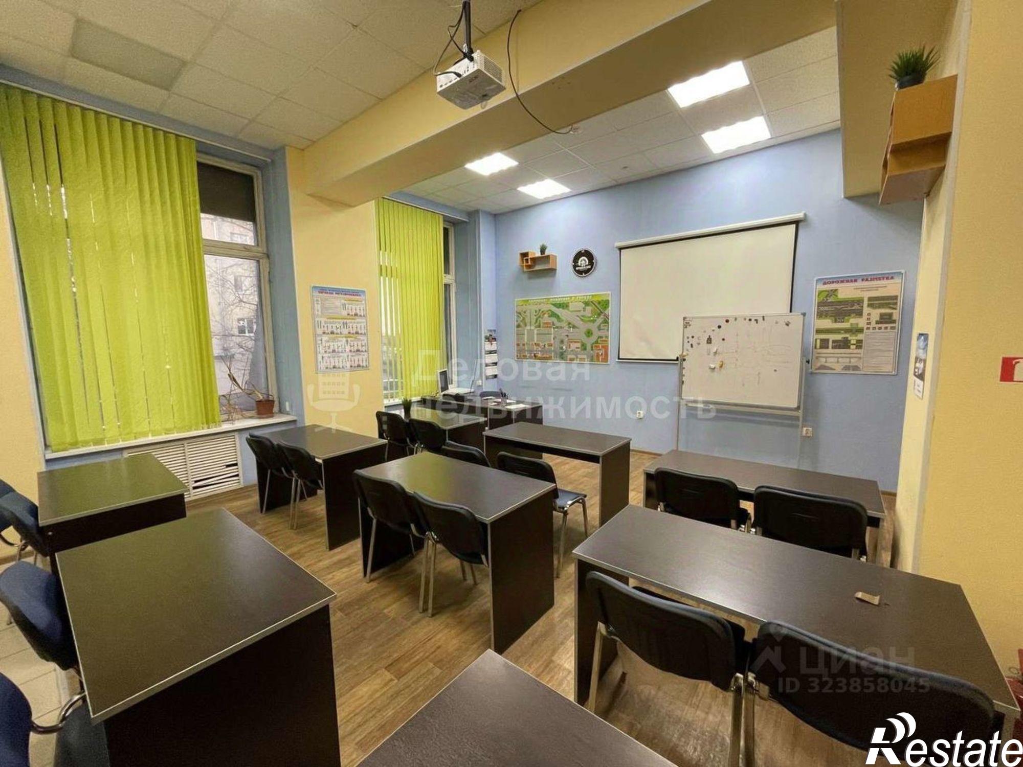 Сдать офис, помещение под офис за 50 000 рублей на улица Розважа, 15