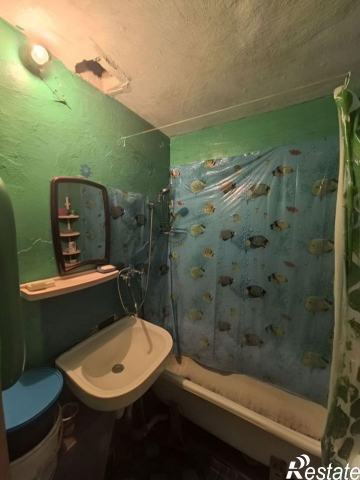 Комната улица Зелинского, 38/20,  д. 38/20