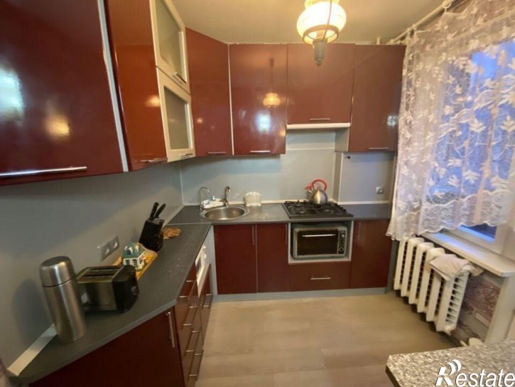 2-комн квартира микрорайон Кречевицы, 153