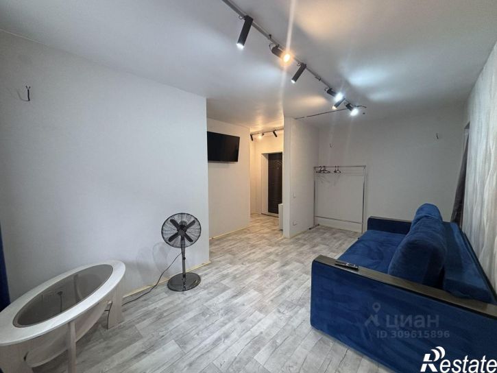 2-комн квартира ул Розважа, 11,  д. 11