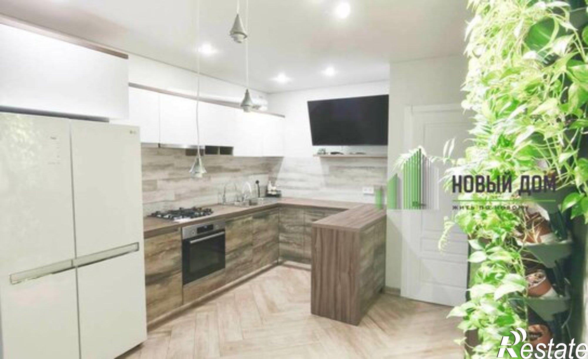 Купить квартиру за 14 950 000 рублей на Хутынская улица, 17