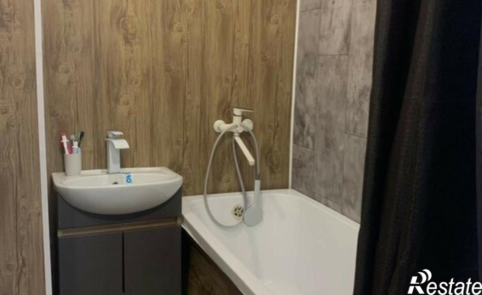 Купить квартиру за 5 950 000 рублей на ул Якова Павлова, 13