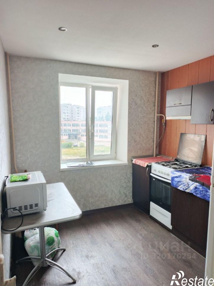 3-комн квартира Псковская улица, 44 к1,  д. 44 к1