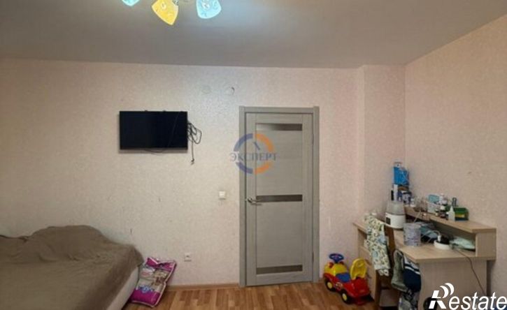 4-комн квартира ул Рахманинова, 10,  д. 10