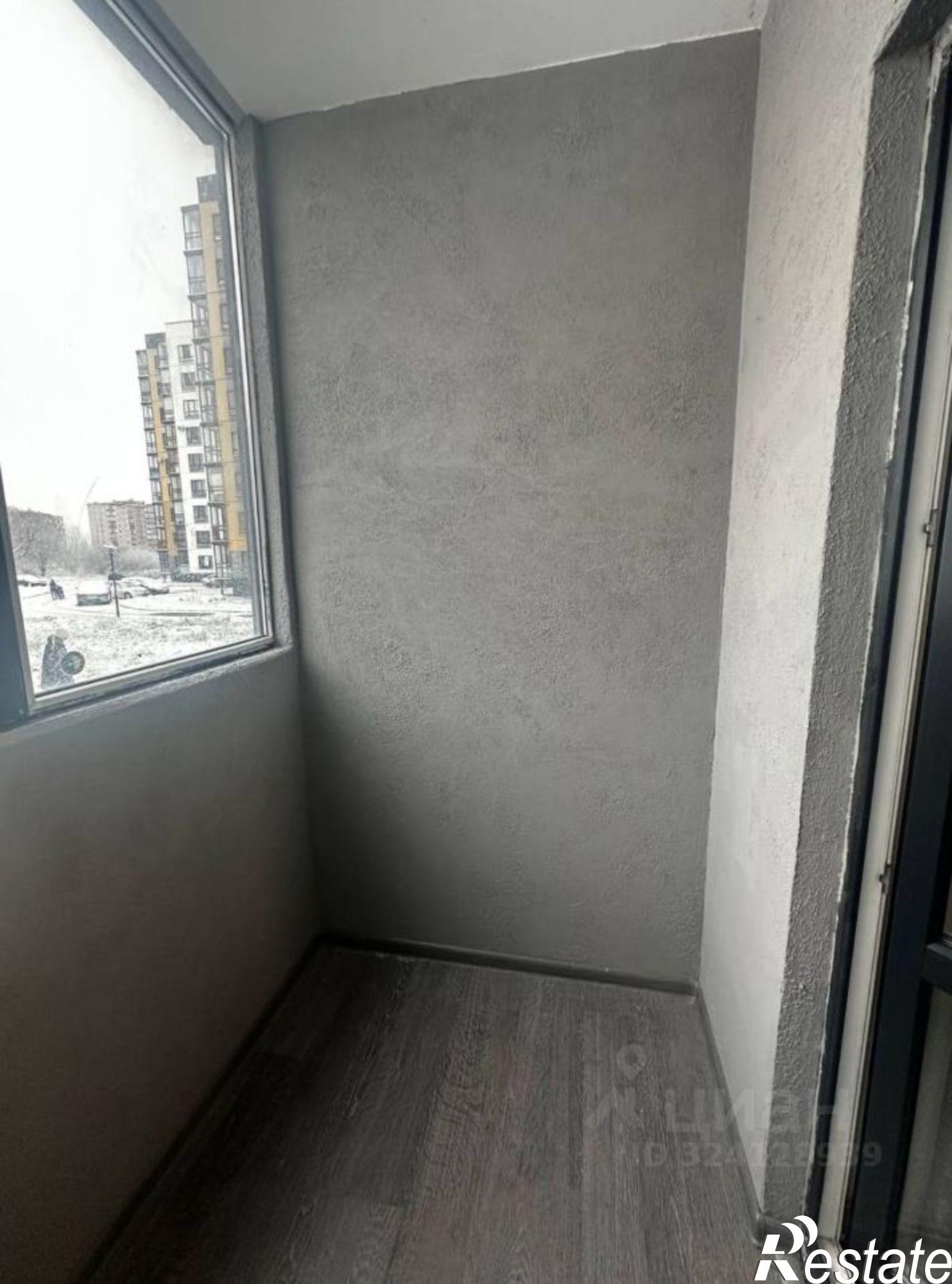 Купить квартиру за 3 500 000 рублей на Колмовская наб, 85