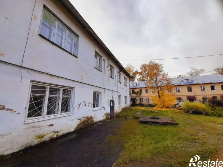 2-комн квартира улица Радистов, 3,  д. 3