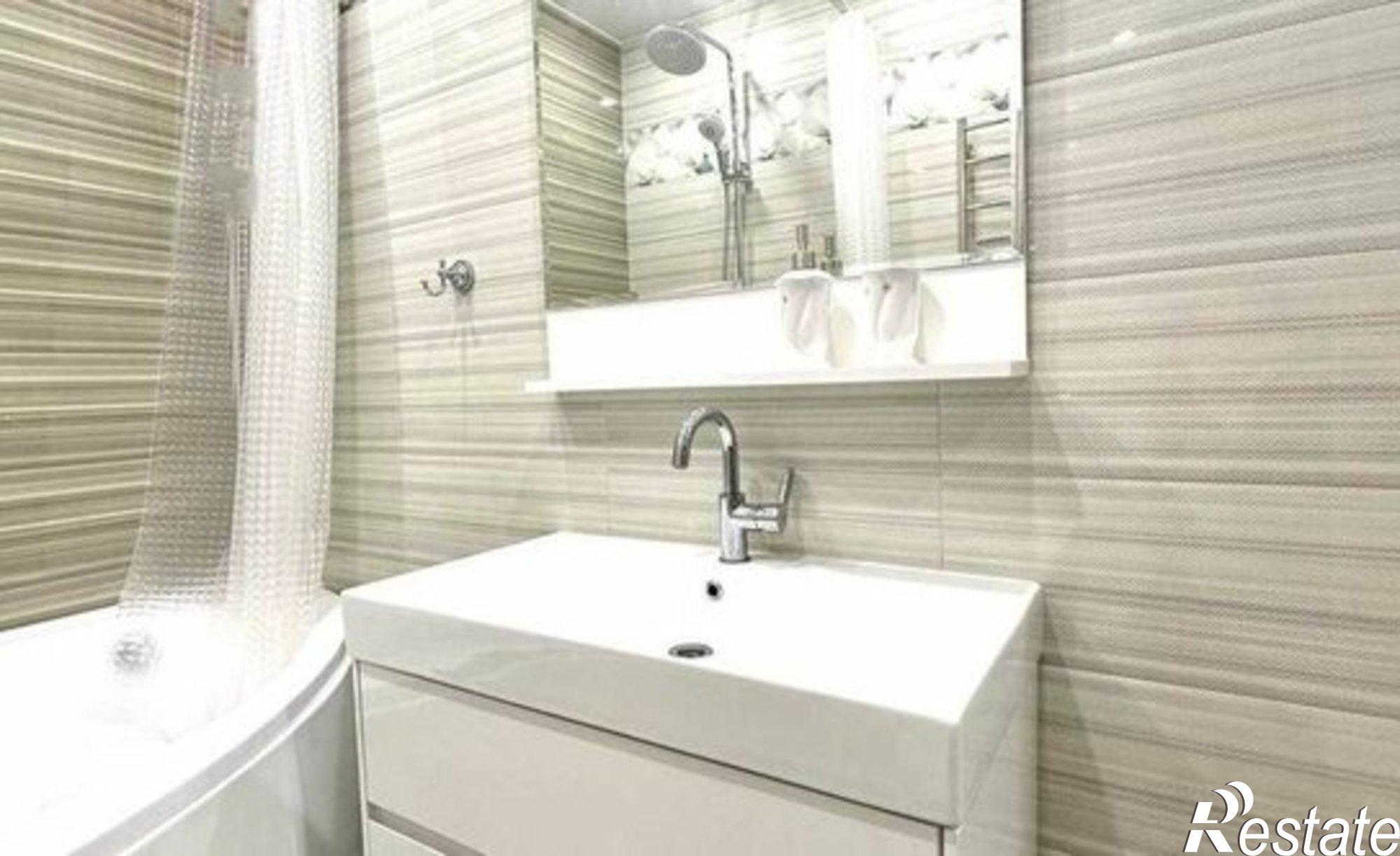 Купить квартиру за 9 990 000 рублей на ул Хутынская, 47А