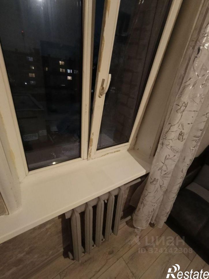 Комната ул Космонавтов, 24,  д. 24