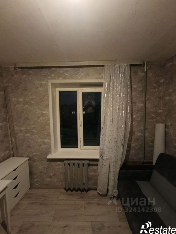 Комната ул Космонавтов, 24,  д. 24