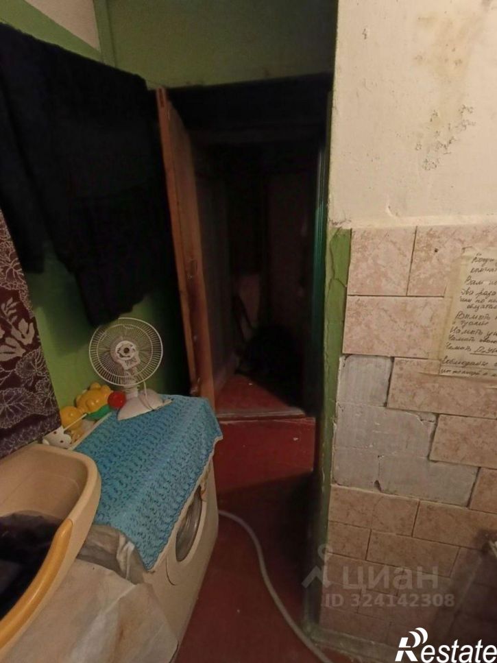 Комната ул Космонавтов, 24,  д. 24