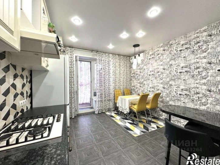 2-комн квартира ул Хутынская, 47А,  д. 47А