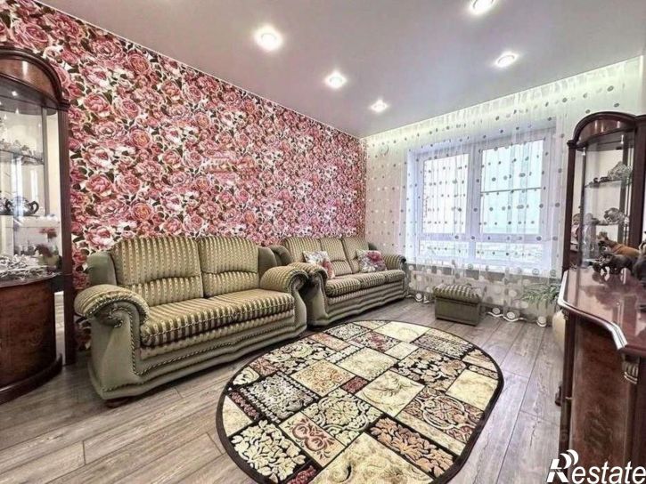 2-комн квартира ул Хутынская, 47А,  д. 47А