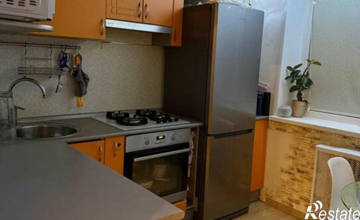 2-комн квартира ул Кочетова, 10 3,  д. 10 3,  к. 3