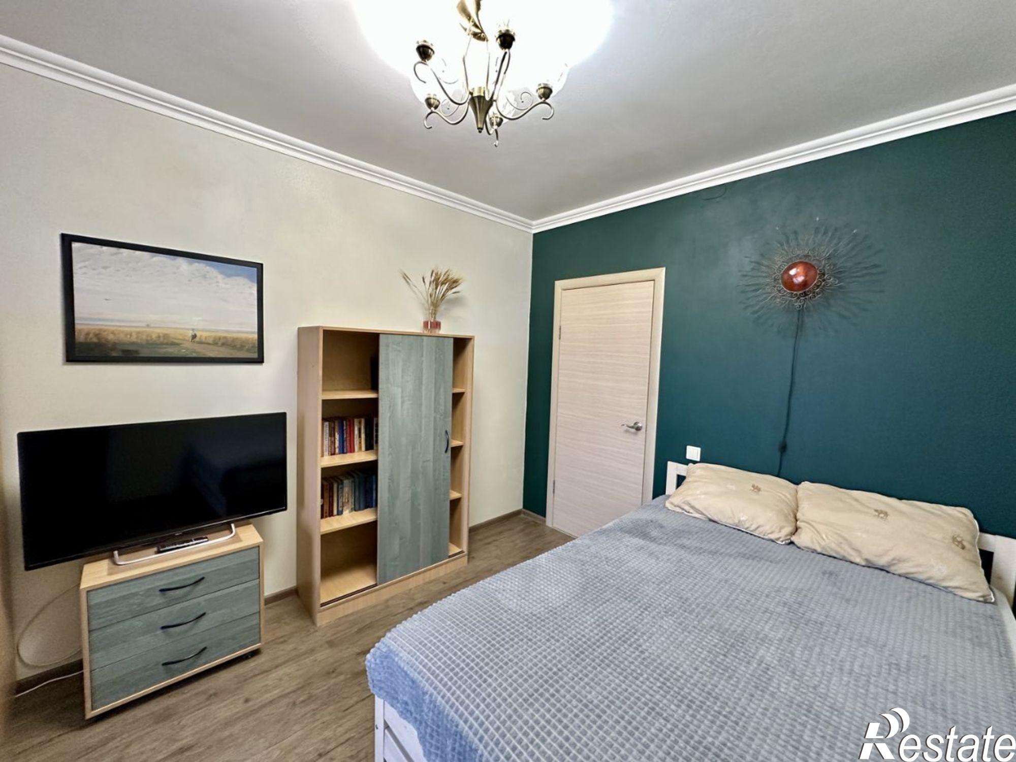 Сдать квартиру за 30 000 рублей на улица Коровникова, 4 к2