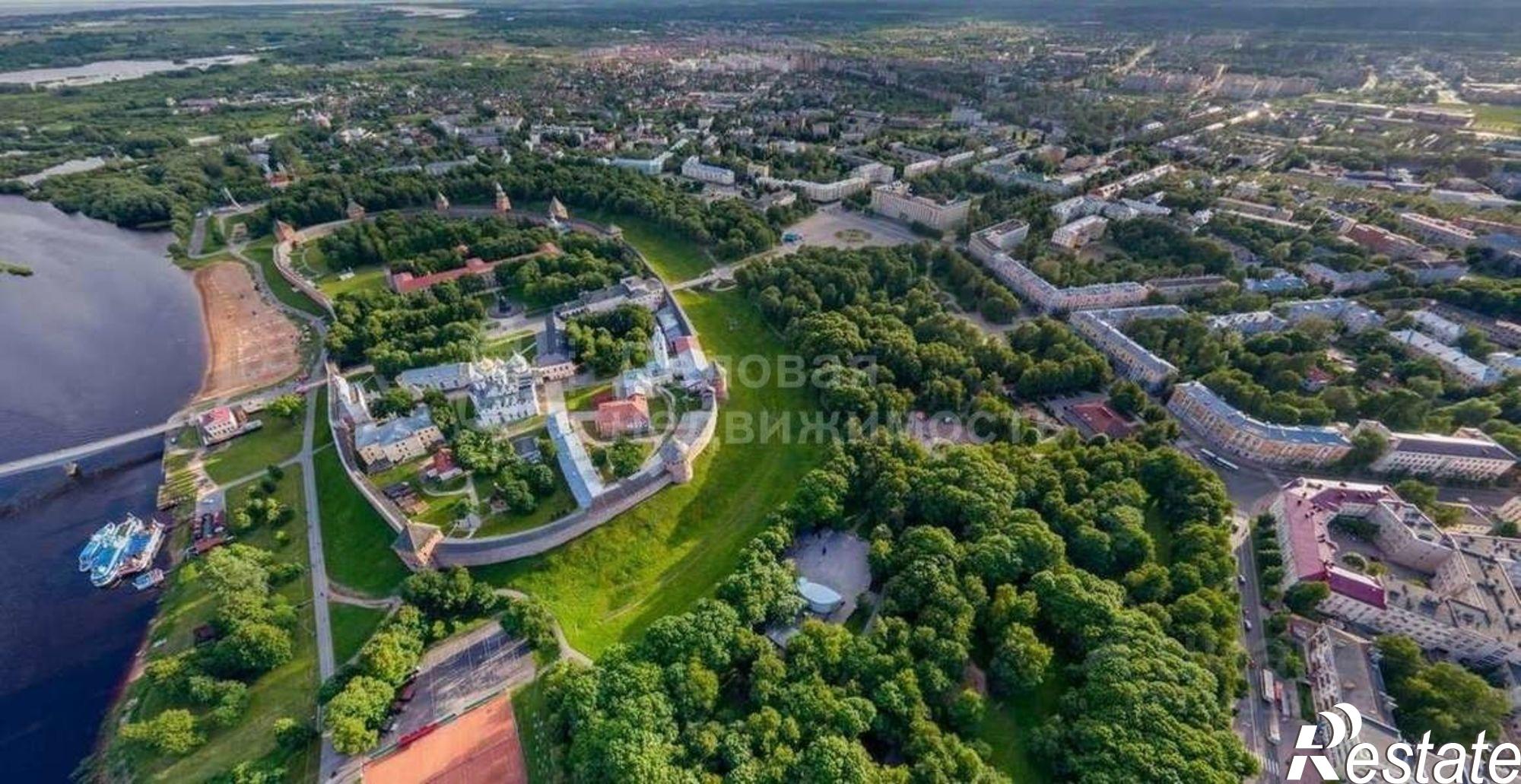 Купить торговое помещение за 12 912 300 рублей на улица Розважа, 13/2