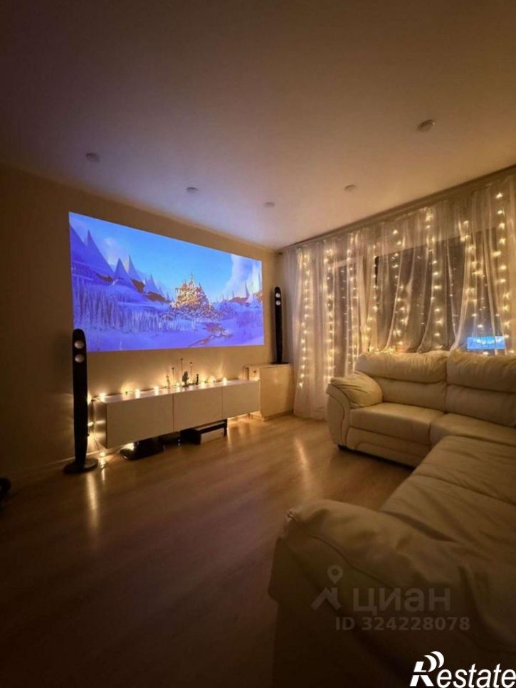 2-комн квартира ул Кочетова, 10 3,  д. 10 3,  к. 3