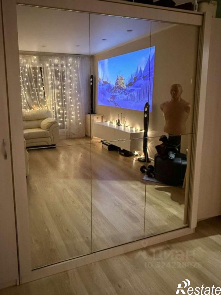 2-комн квартира ул Кочетова, 10 3,  д. 10 3,  к. 3