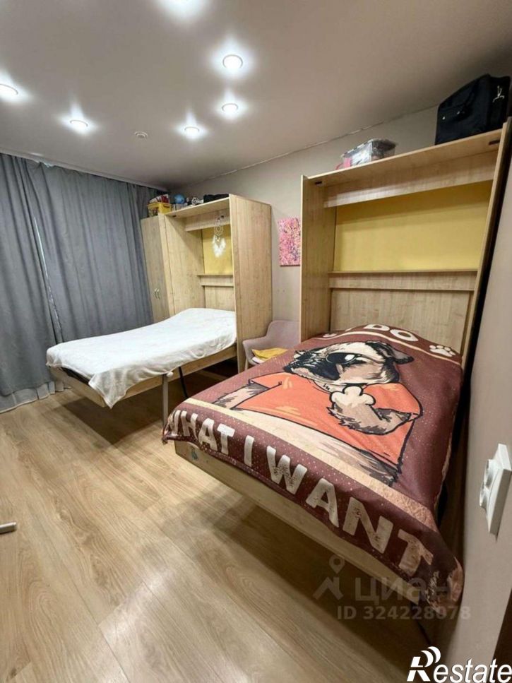 2-комн квартира ул Кочетова, 10 3,  д. 10 3,  к. 3