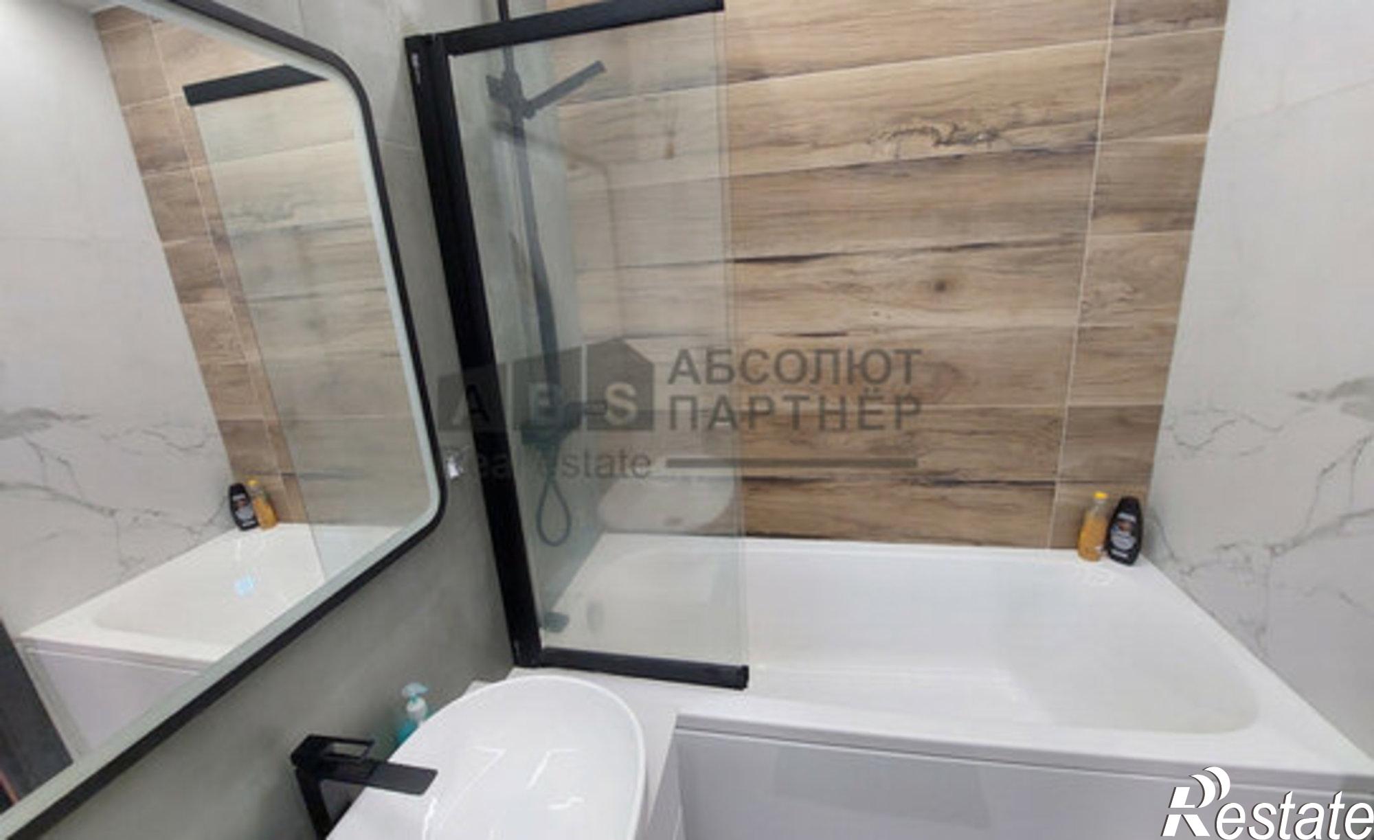 Купить квартиру за 10 200 000 рублей на ул Аркажская, 14