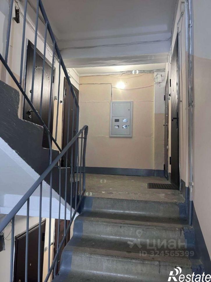 4-комн квартира ул Ломоносова, 12,  д. 12