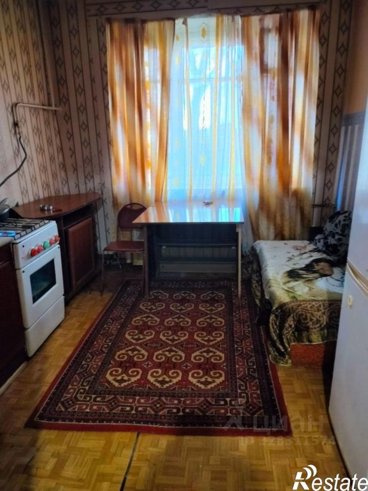 Комната Каберова-Власьевская улица, 21А,  д. 21А