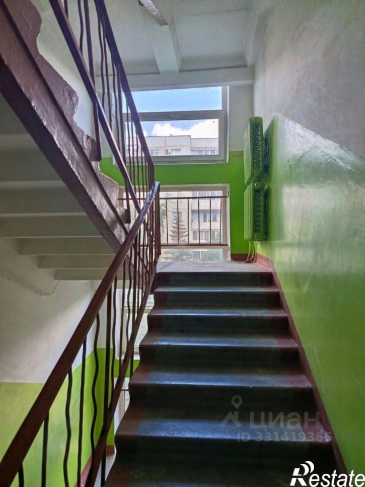 2-комн квартира улица Зелинского, 33,  д. 33