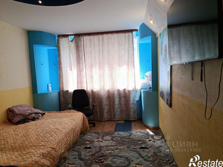 2-комн квартира улица Зелинского, 33,  д. 33