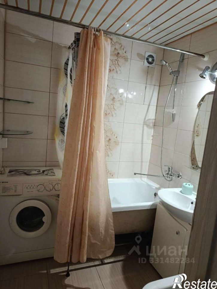 1-комн квартира ул Саши Устинова, 11,  д. 11