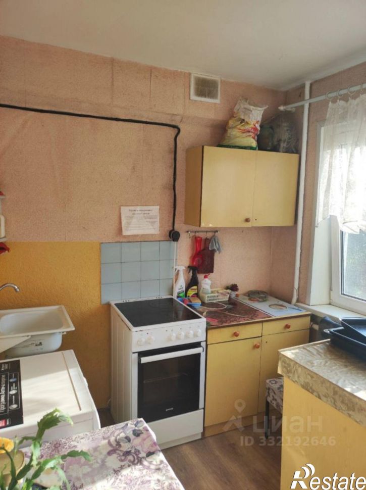 Комната пр-кт Александра Корсунова, 36 2,  д. 36 2,  к. 2
